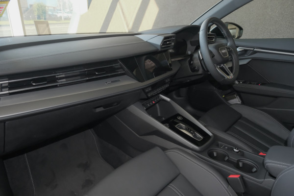 2026 Audi A3 GY TFSI 110kW S line Hatch image 6