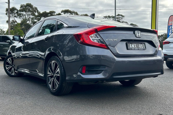 2018 Honda Civic 10th Gen VTi-L Sedan Image 16