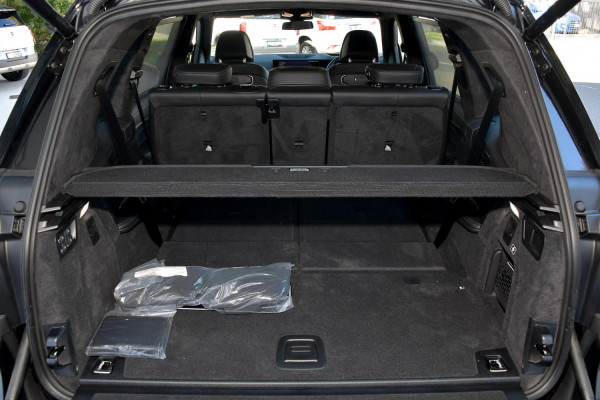 2026 BMW X7 G07 LCI xDrive40d M Sport SUV