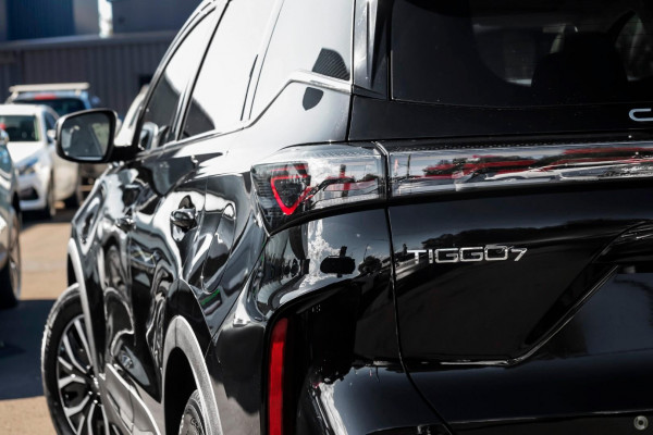2026 Chery Tiggo 7 T32 Super Hybrid Ultimate SUV Image 11