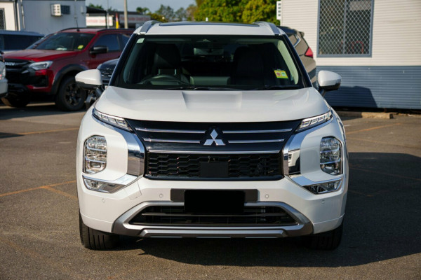 2025 Mitsubishi Outlander ZM Exceed SUV Image 5