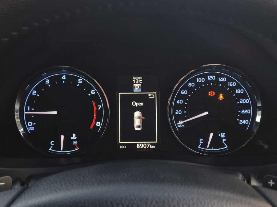 2018 Toyota Corolla ZRE172R ZR Sedan Image 17