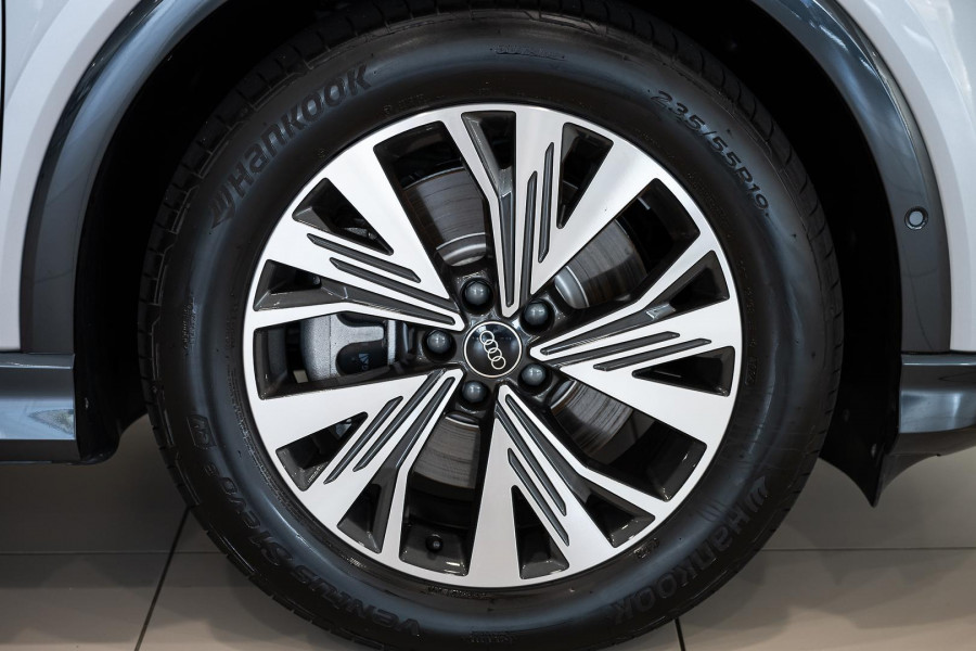 2024 MY25 Audi Q4 e-tron F4 45 SUV