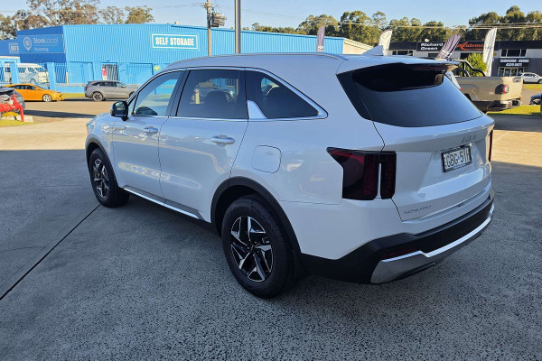 2025 Kia Sorento MQ4 PE HEV Sport SUV Image 5