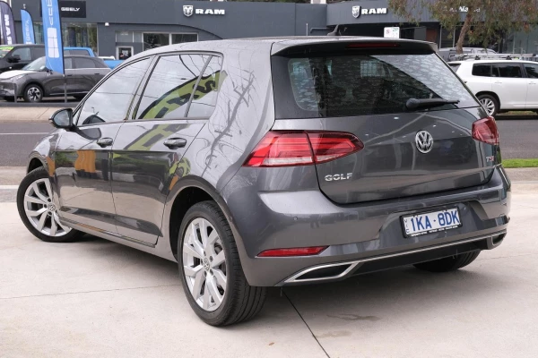 2017 MY18 Volkswagen Golf 7.5 110TSI Highline Hatch Image 2