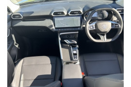 2025 MG ZS ZS32 Essence Turbo SUV
