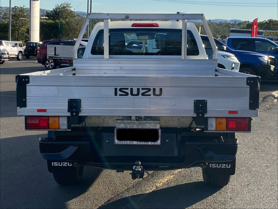 2021 Isuzu D-MAX RG SX High Ride Cab Chassis Image 6