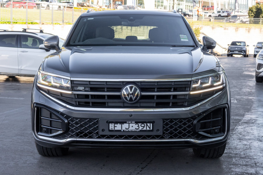 2025 MY26 Volkswagen Touareg RC 210TDI R-Line SUV Image 5