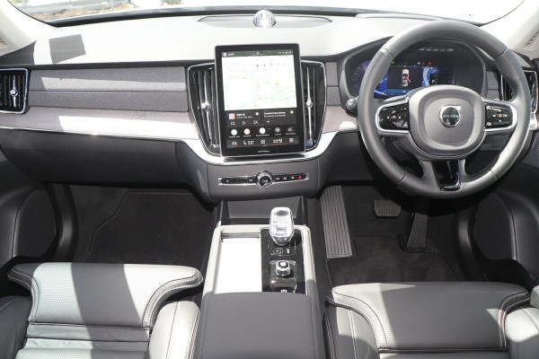 2026 MY27 Volvo XC90 L Series Ultra T8 Plug-in Hybrid Dark SUV Image 6