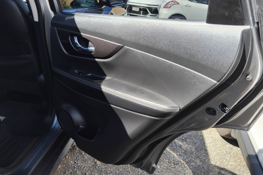 2018 Nissan X-Trail T32 Series II ST-L SUV Image 12
