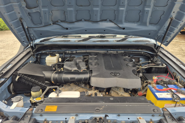 2015 MY14 Toyota FJ Cruiser GSJ15R SUV Image 35