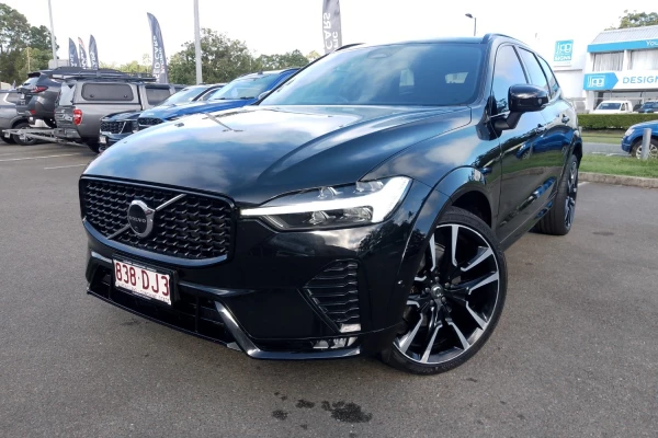 2021 MY22 Volvo XC60 UZ B6 R-Design SUV Image 2