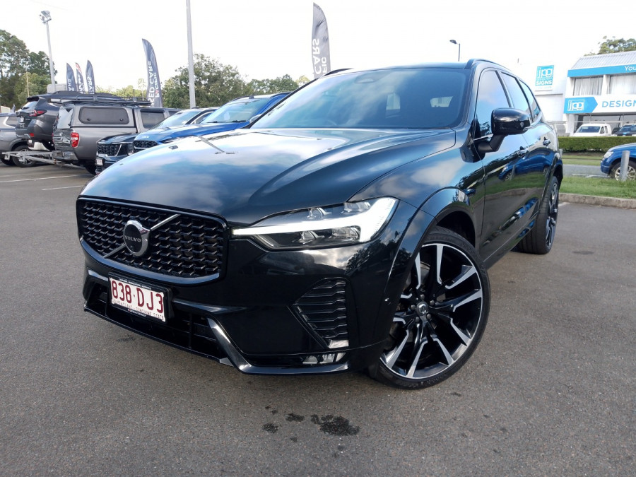 2021 MY22 Volvo XC60 UZ B6 R-Design SUV Image 2