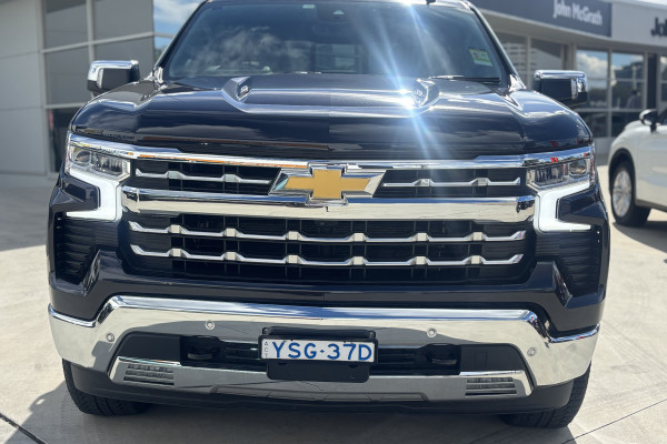 2025 Chevrolet Silverado T1 1500 LTZ Premium W/Tech Pack Ute Image 2