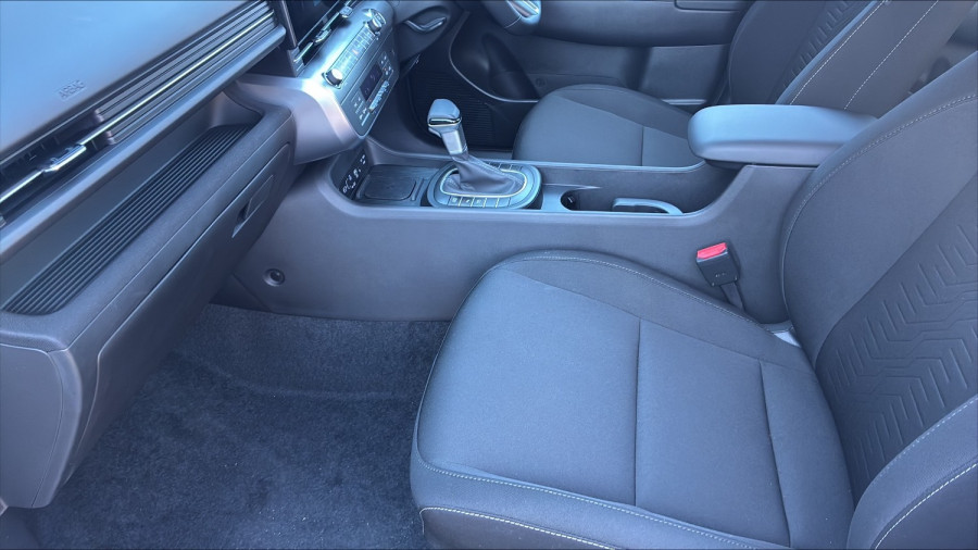 2026 Hyundai KONA SX2.V3  SUV Image 9