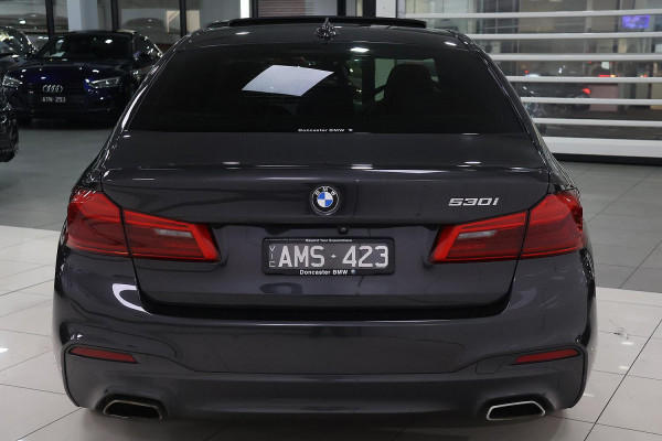 2017 BMW 5 Series G30 530i M Sport Sedan image 5
