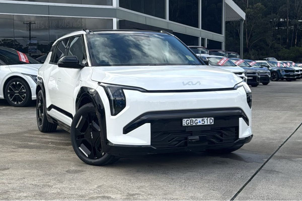 2025 Kia EV3 SV GT-Line SUV Image 1