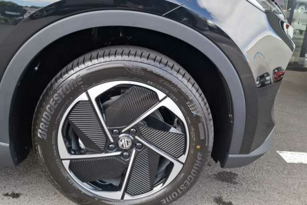 2026 MG MGS5 EV ZS3EM Essence 49 SUV Image 14