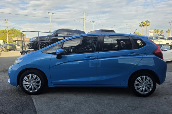 2015 Honda Jazz GF VTi Hatch Image 10
