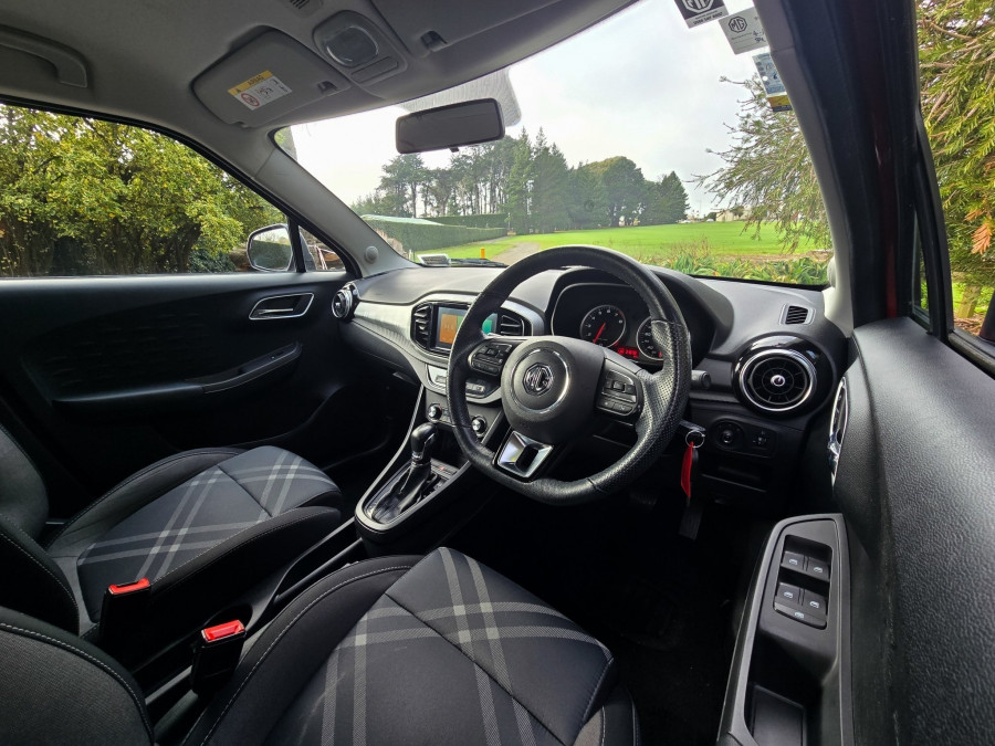 2021 MG MG3 SZP1 Core Hatch Image 9