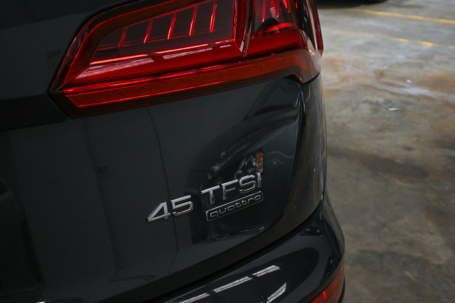 2018 MY19 Audi Q5 FY 45 TFSI sport Black Edition SUV Image 20