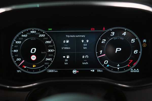 2022 Jaguar F-PACE SVR SUV Image 28