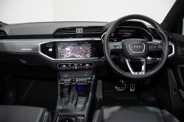 2024 Audi Q3 F3 40 TFSI S line SUV Image 23