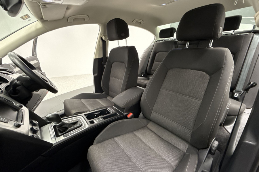 2015 Volkswagen Passat Sedan 132TSI Sedan Image 12