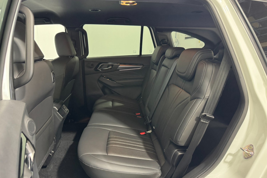 2025 Isuzu Mux RJ MY25 LS-T Wagon Image 10