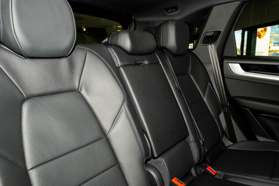 2023 MY24 Porsche Cayenne S SUV