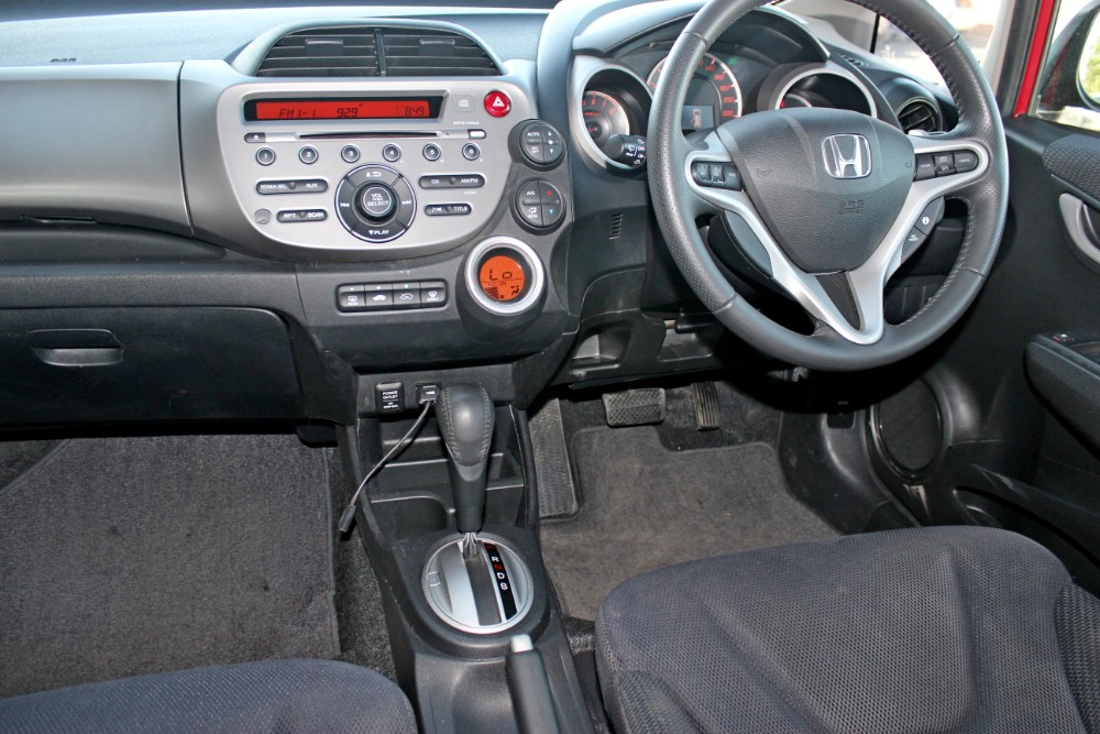 2012 Honda Honda GE  Vibe-S Hatch Image 12