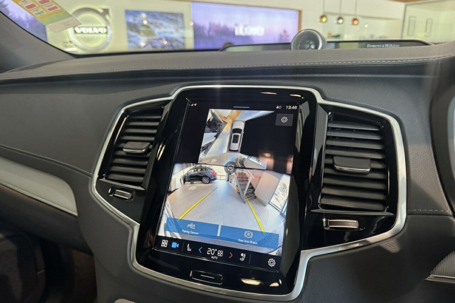 2024 MY25 Volvo XC90 L Series Ultra T8 Plug-In Hybrid SUV Image 16