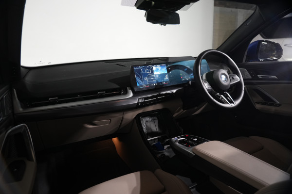 2025 BMW iX2 xDrive30 M Sport SUV Image 13