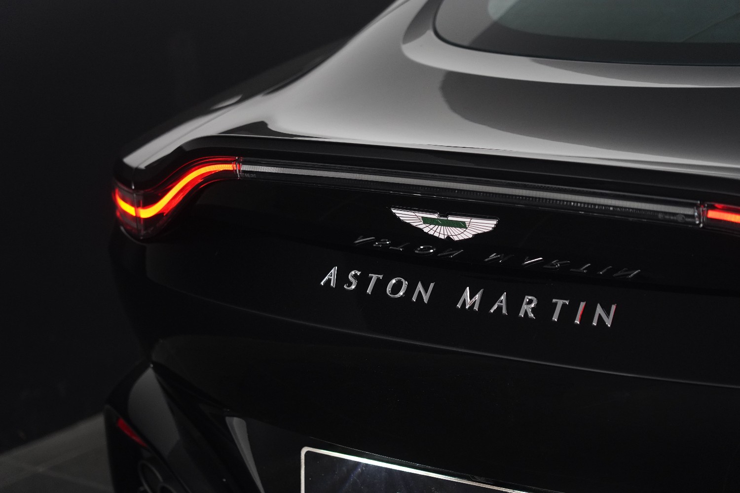 2022 Aston Martin Vantage Coupe Image 22