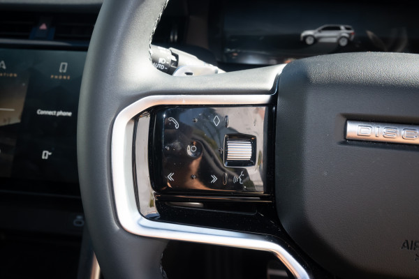2025 MY25.5 Land Rover Discovery Sport L550 P250 Dynamic SE SUV image 13