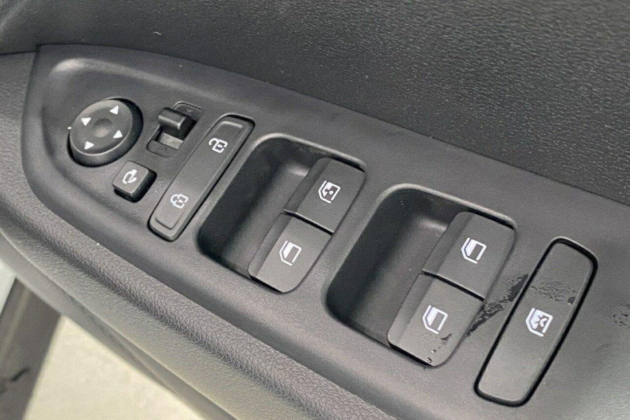 2025 Hyundai Venue QX.V5 Elite SUV Image 14