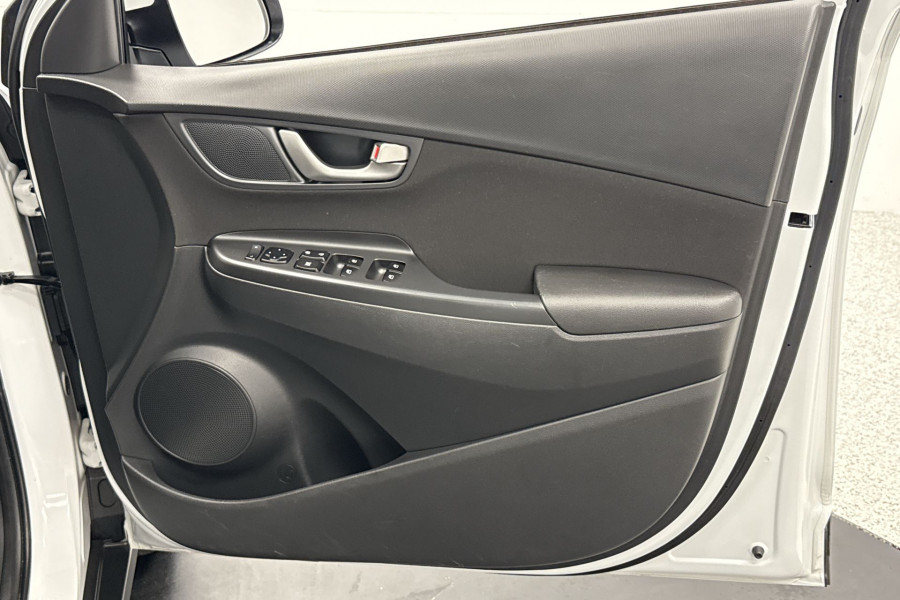2019 MY20 Hyundai KONA OS.3 Active SUV Image 18