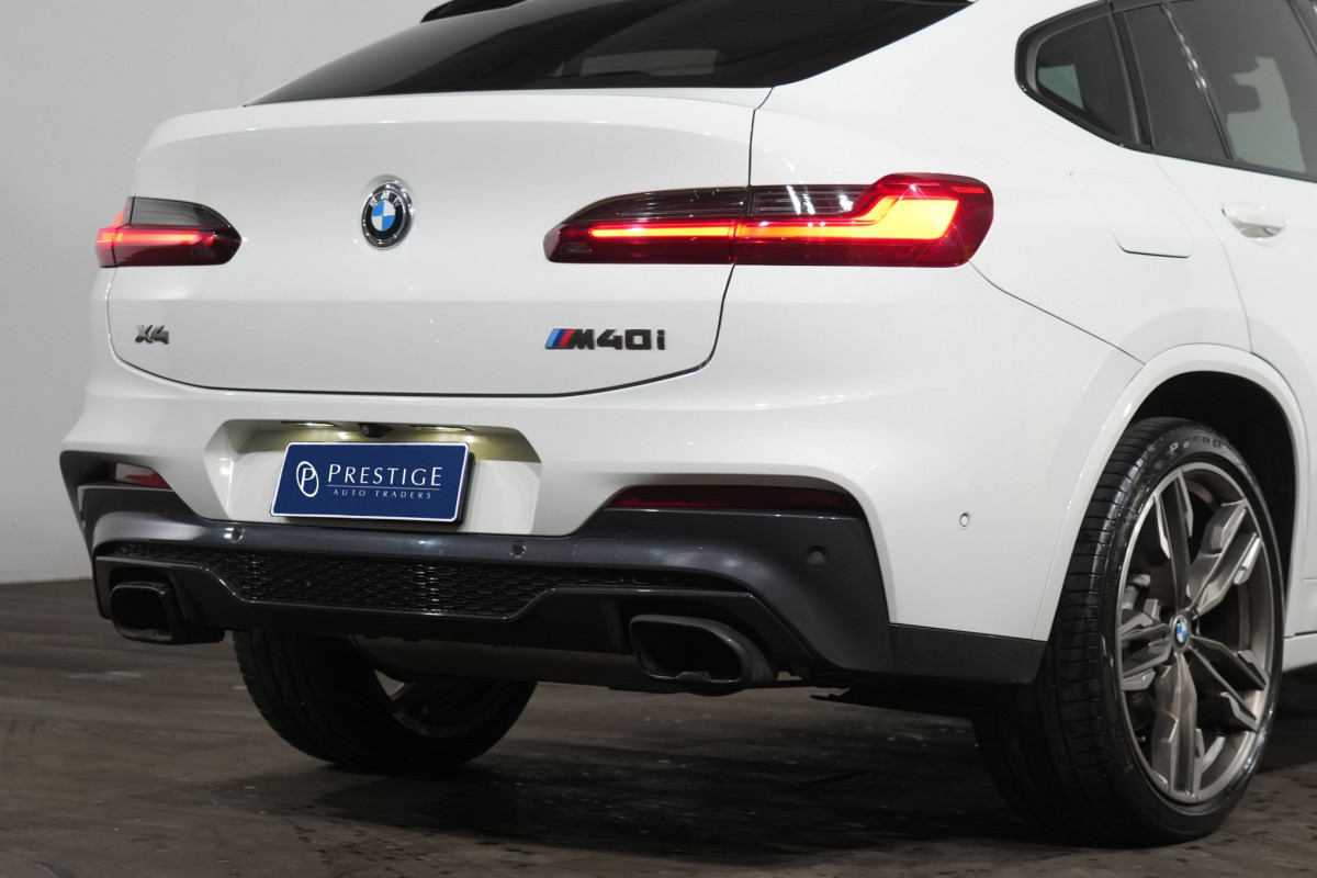2018 BMW X4 M40i SUV