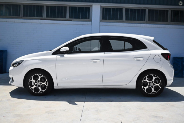 2025 MG MG3  Essence Hatch Image 5
