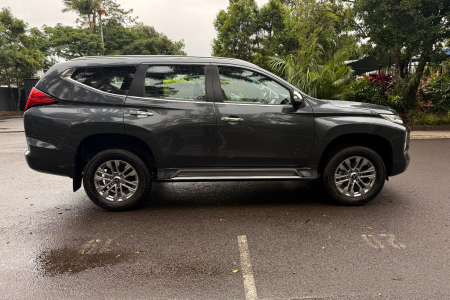 2023 Mitsubishi Pajero Sport QF GLX SUV Image 14
