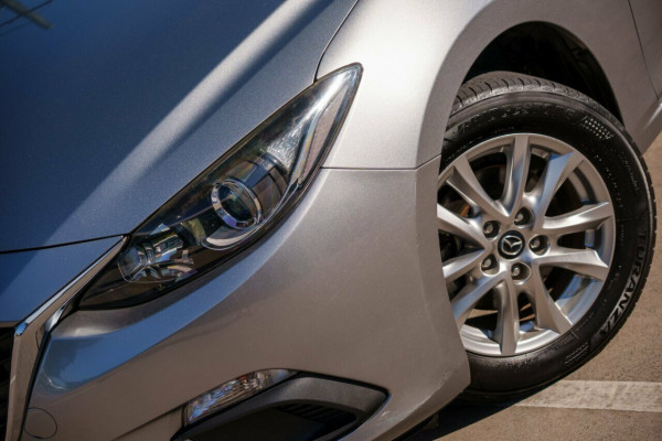 2014 Mazda 3 BM Series Touring Sedan Image 6