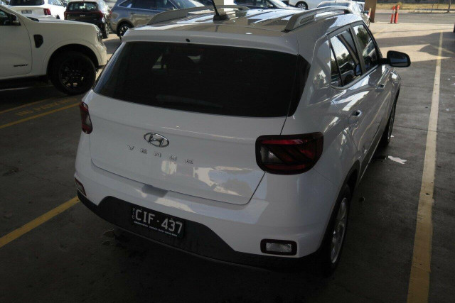 2023 Hyundai Venue QX.V5 Elite SUV Image 6