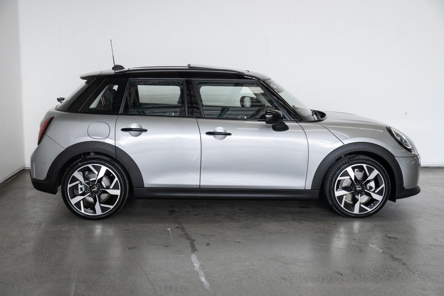 2026 MINI Cooper F65 C Classic Hatch