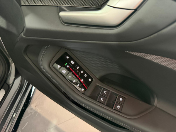 2025 Audi A5 B10  TFSI 200kW S line Wagon image 20