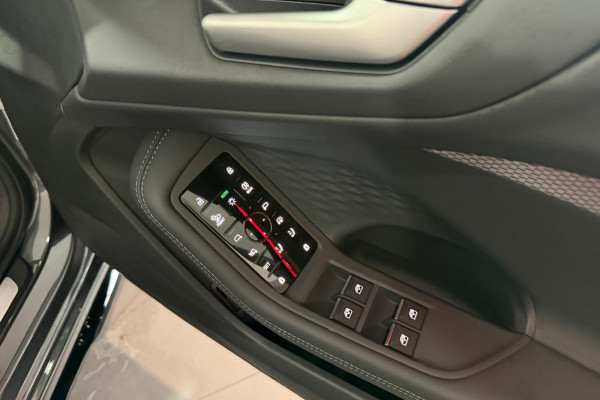 2025 Audi A5 B10  TFSI 200kW S line Wagon