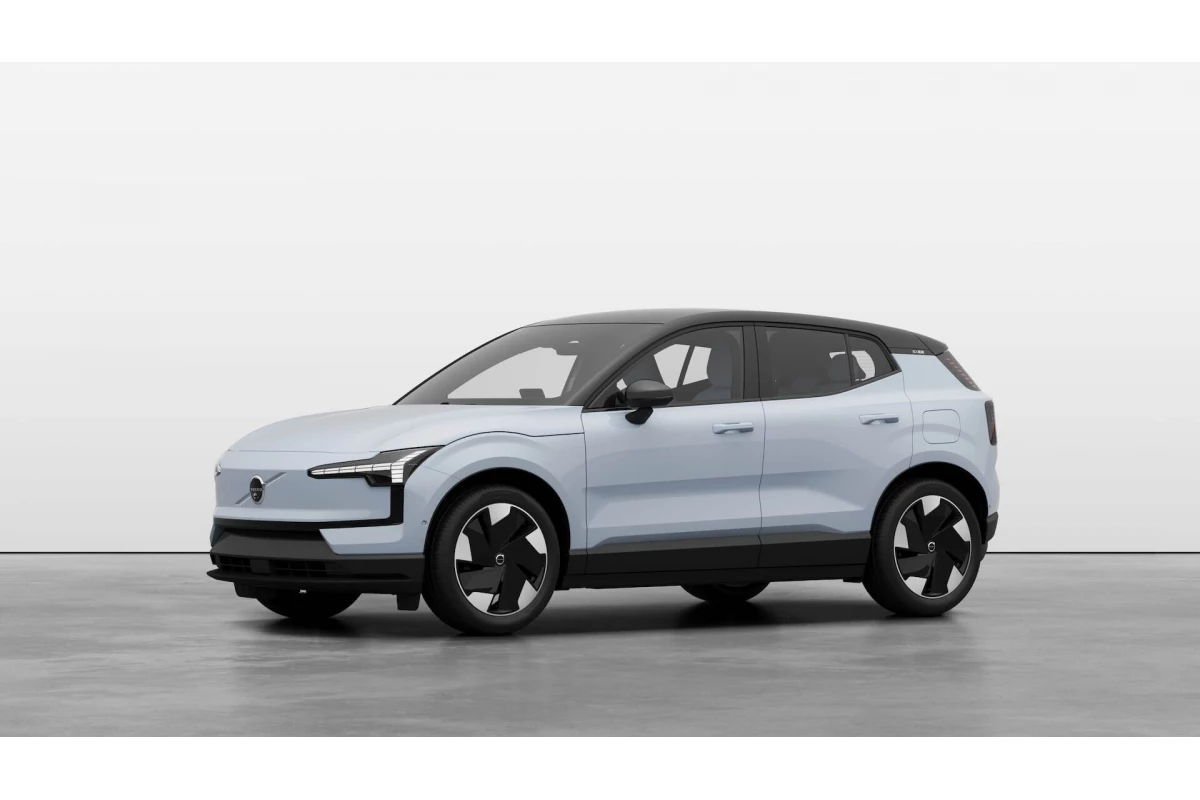 2025 Volvo EX30  Single Motor Extended Range Ultra SUV