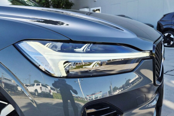 2026 Volvo XC60 UZ Ultra T8 Plug-in Hybrid Dark SUV Image 5