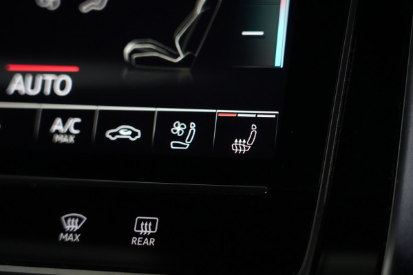 2021 Audi SQ8 F1 TDI SUV Image 19
