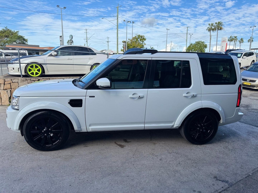 2015 Land Rover Discovery Series 4 SDV6 HSE SUV Image 9