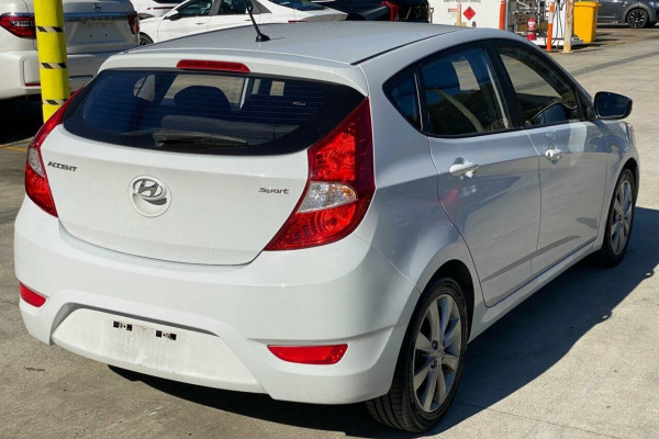 2018 Hyundai Accent RB6 Sport Hatch